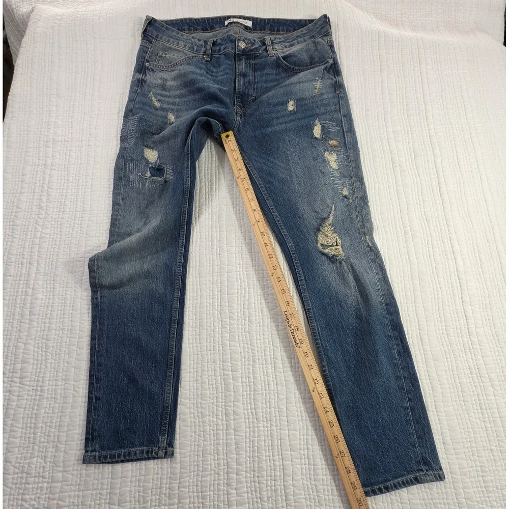 Zara Jeans Men's 36x30 Med Wash Destroyed Patched Tapered Leg Stretch Denim